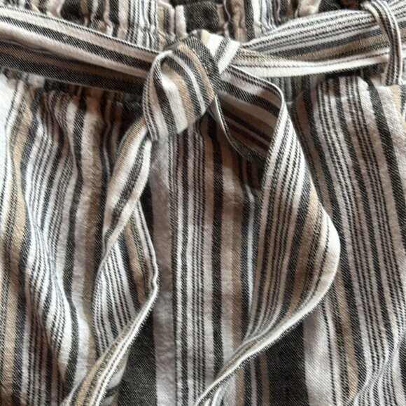 Blu Dahlia Shorts With Strips...White Tan Blue Size 2X - Picture 2 of 7